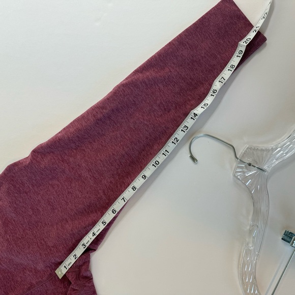 Beyond Yoga | NWOT Spacedye Crop Leggings | large pale plum Heather - Picture 2 of 5